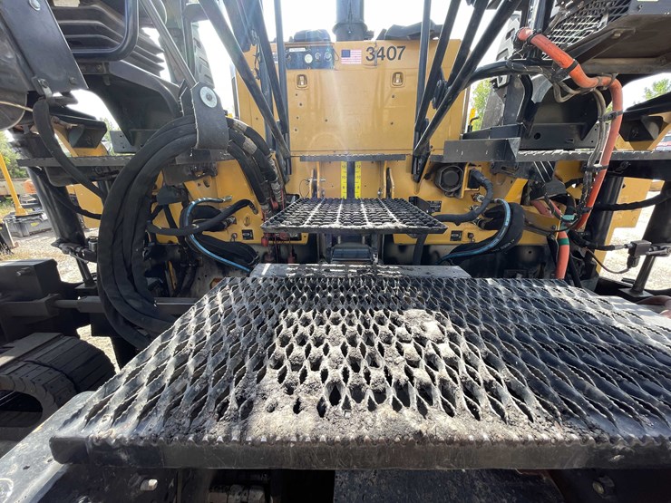 #8612-•-2019-cat-ap100f-asphalt-paver-(aps)-image-117