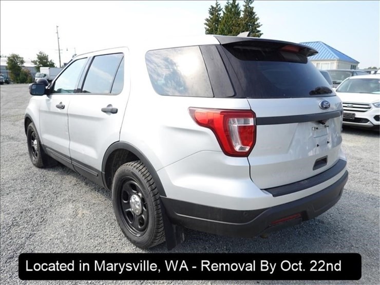 2018-ford-explorer-image-11