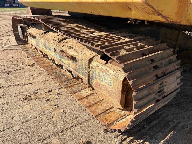 2016-caterpillar-336fl-image-6
