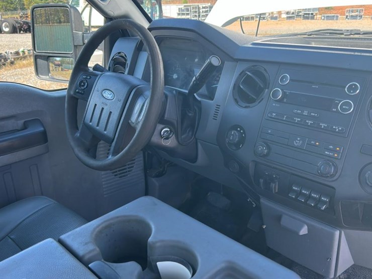2014-ford-f250-image-36