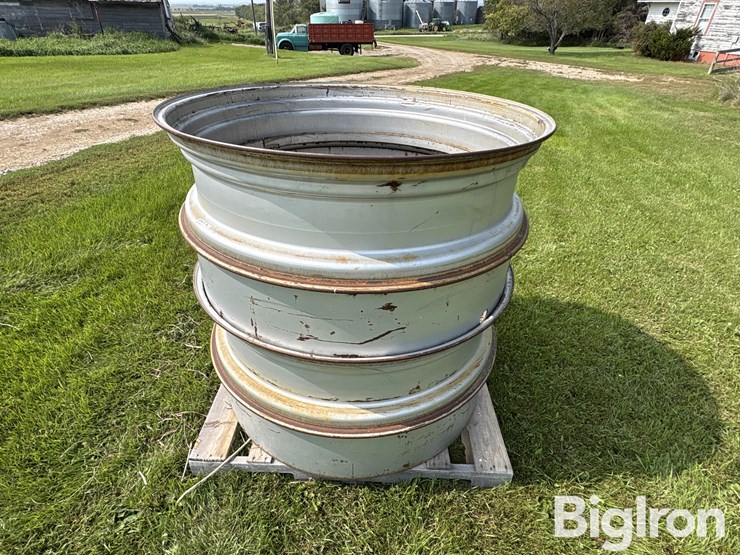 unverferth-46"-band-dual-rims-image-8