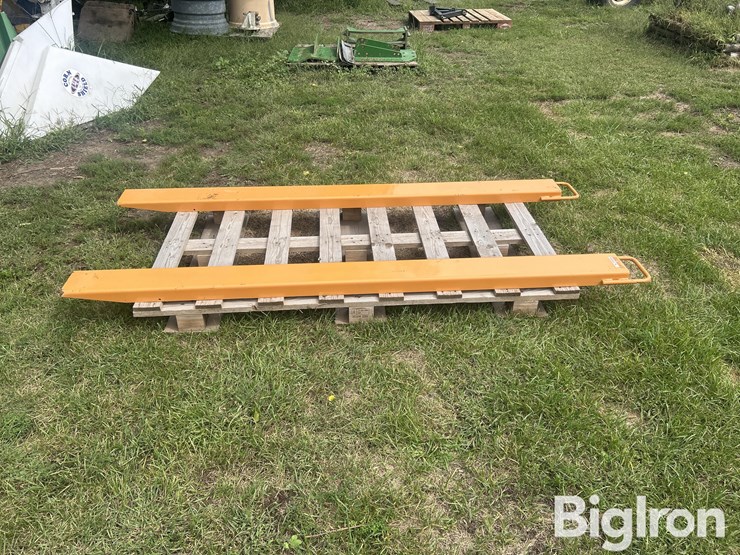 pallet-forks-image-1