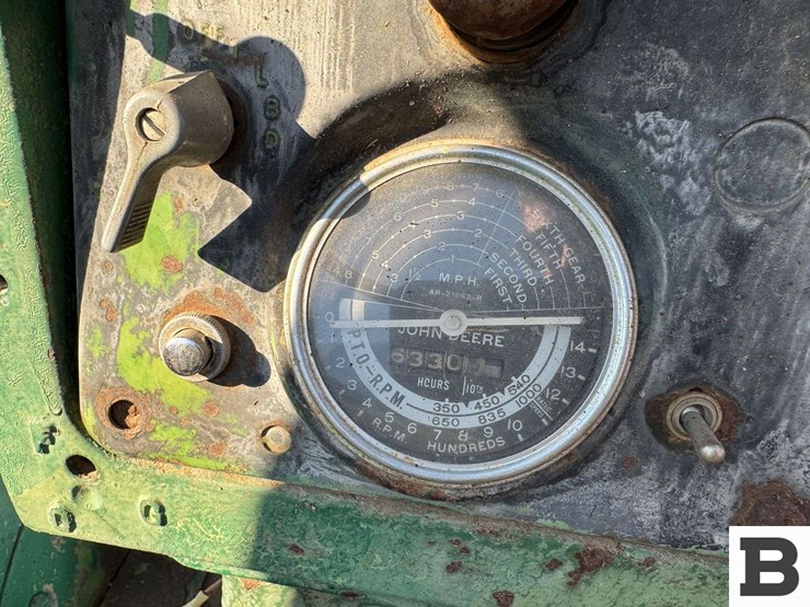 john-deere-630-image-45