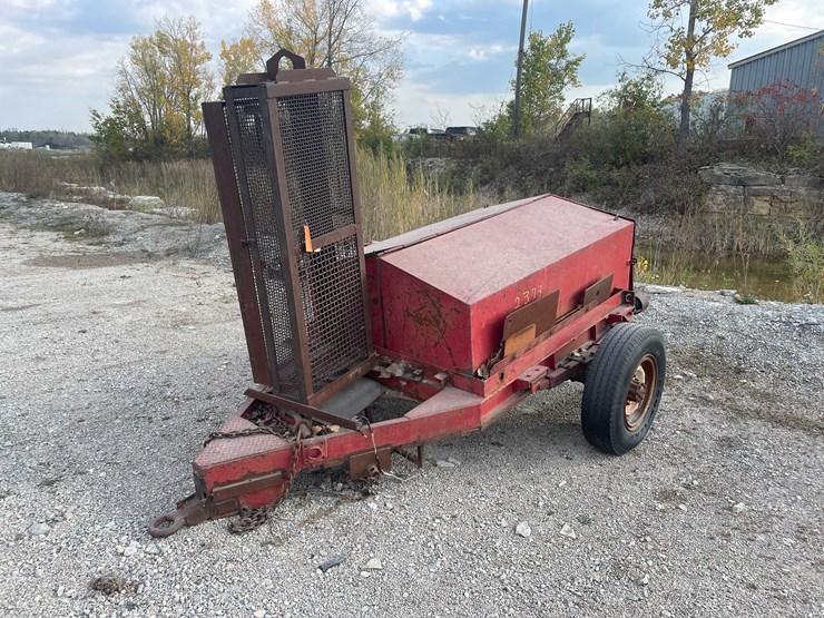 #8632-•-jobsite-parts,-tool-and-grease-trailer-(maq)-image-1