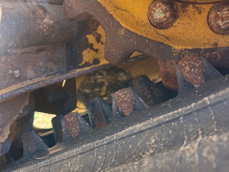 2017-caterpillar-249d-image-9
