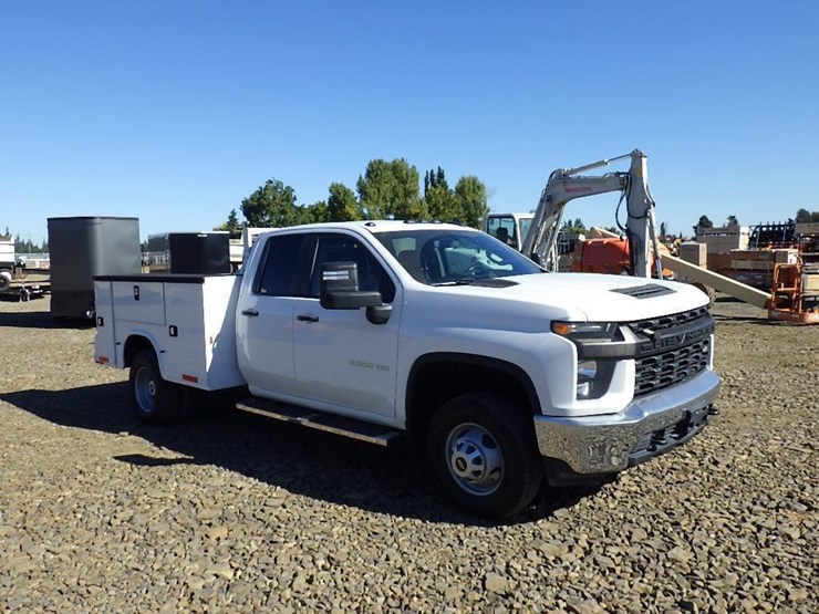 chevrolet-3500hd-image-3