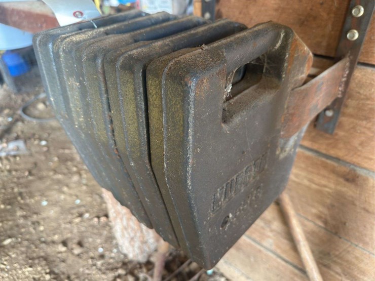 (5)-kubota-55lb-suitcase-weights,-selling-5-x-$-image-1
