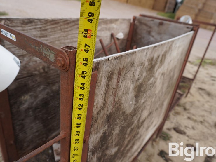 raised-calf-crates-image-15