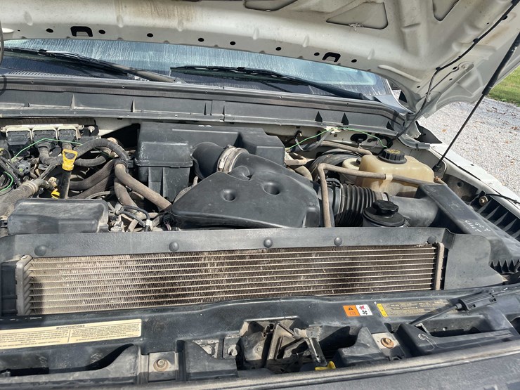 2011-ford-f250-xl-image-201