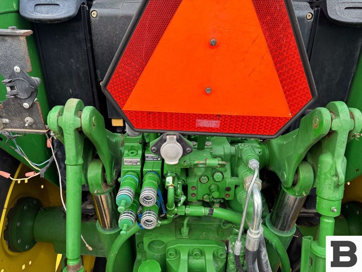 2012-john-deere-6430-image-39