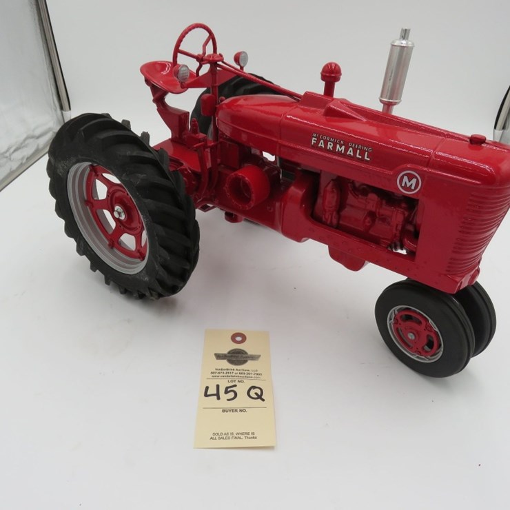 McCormick Deering M Farmall 1/8 Scale Tractor
