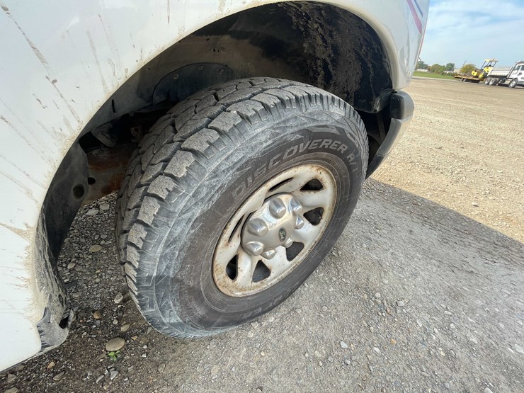 ford-f250-xl-image-44