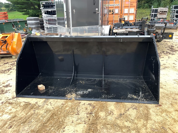 #2010-•-new-kc-oversized-qt-light-material-skid-steer-bucket-image-2
