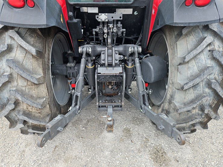 2020-massey-ferguson-6713-image-8
