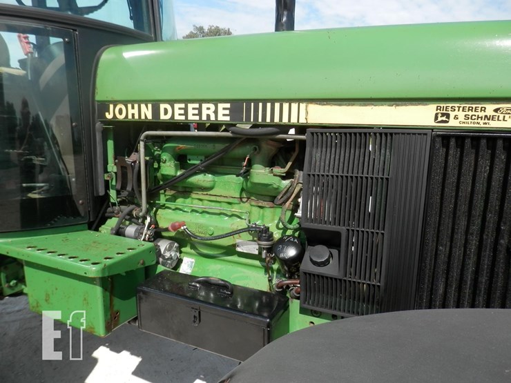 john-deere-3155-image-6