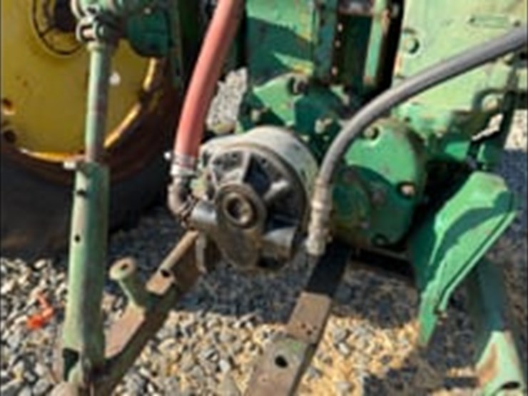 john-deere-630-image-47