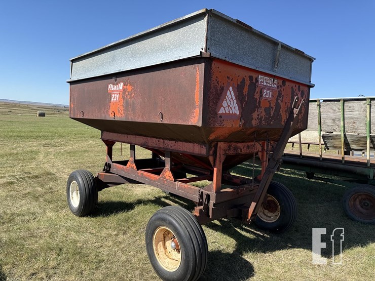 ficklin-gravity-wagon-152-image-2