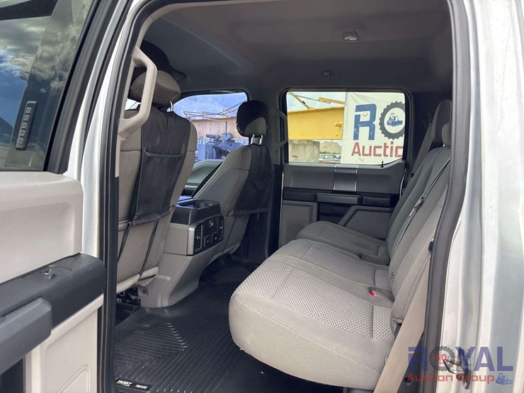 2017-ford-f150-image-18