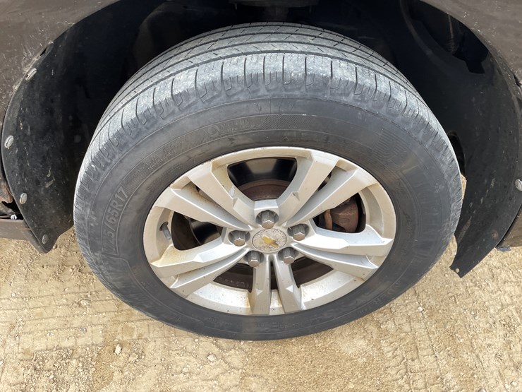 2012-chevrolet-equinox-lt-image-90