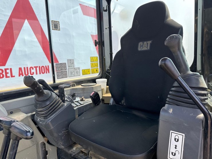 2014-caterpillar-303.5e-cr-image-25
