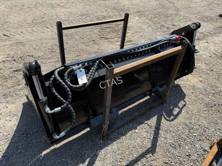 #106-•-skid-steer-4-in-1-bucket---72"-image-3