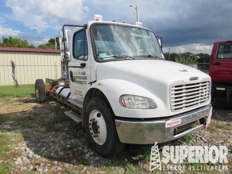 (x)-(14-13)-2017-freightliner-m2-s/a-cab-&-chassis-image-4