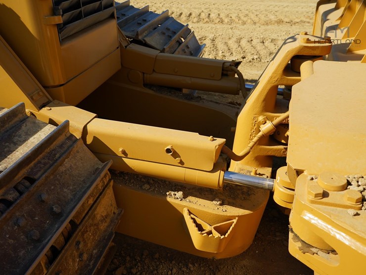 2007-caterpillar-d6n-lgp-image-10