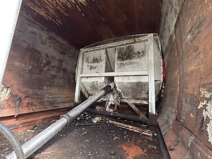 2007-kenworth-t300-image-13