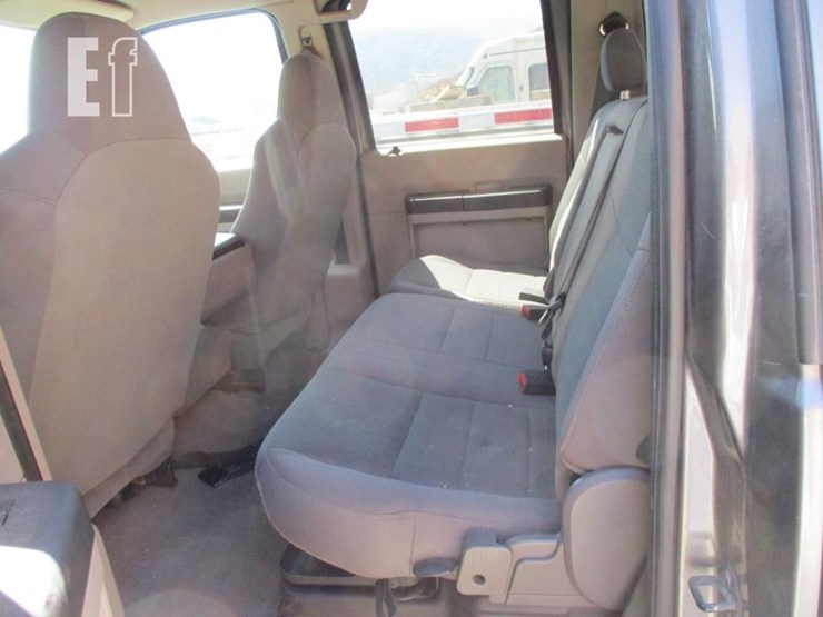 2010-ford-f250-image-8