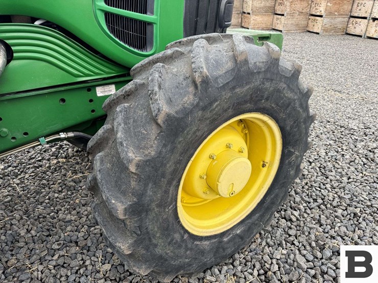 2012-john-deere-6430-image-54