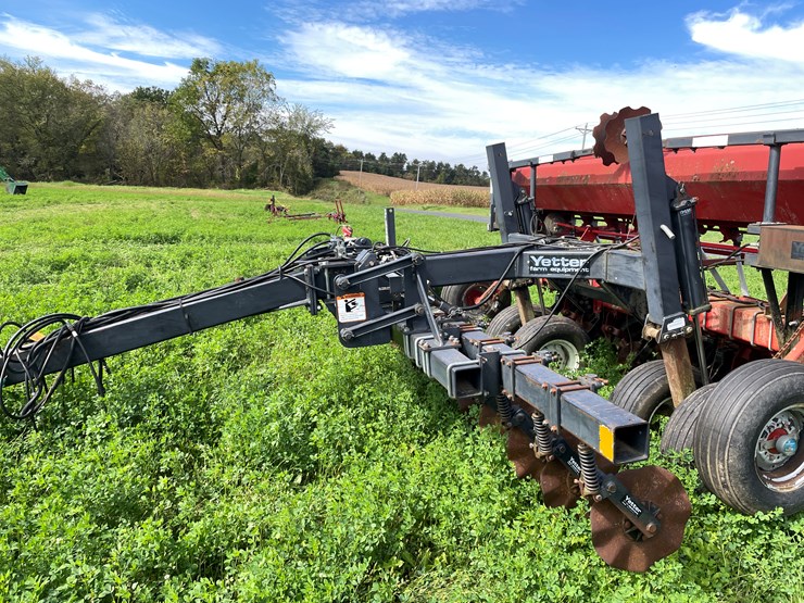 #4455-•-case-5400-soybean-special-grain-drill-image-14