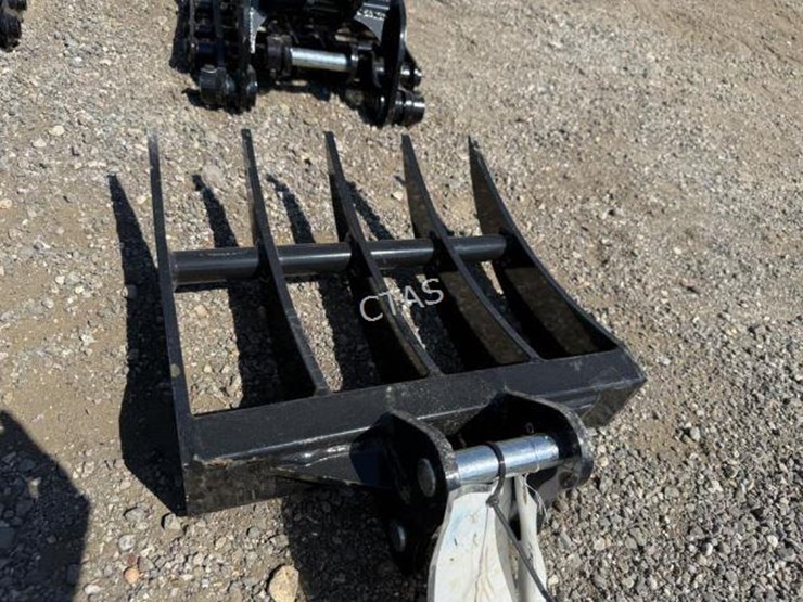 #150-•-mini-excavator-rake-image-1