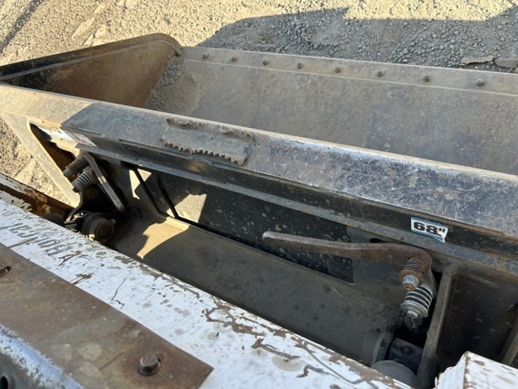 bobcat-t190-image-17