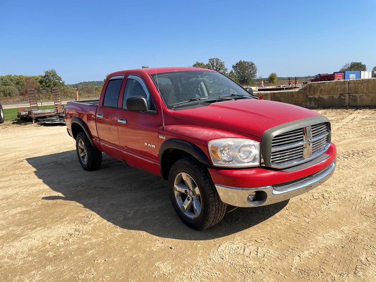 2008-dodge-ram-1500-image-3