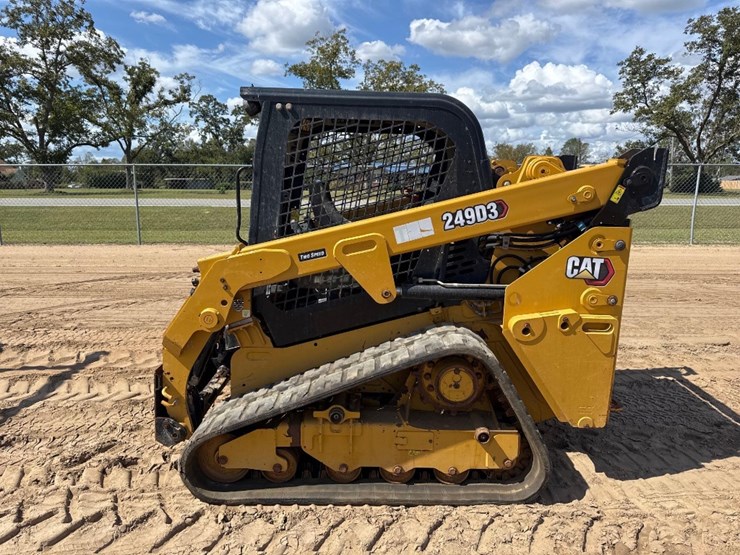 caterpillar-249d3-image-1