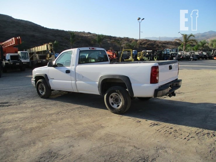 2003-chevrolet-2500-image-4