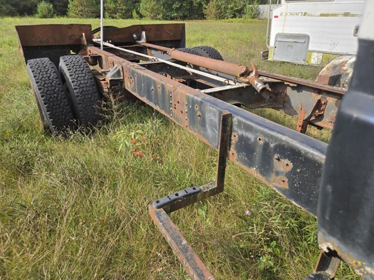 gmc-topkick-image-7