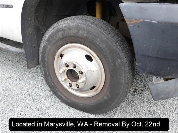 2002-ford-f350-xl-image-22