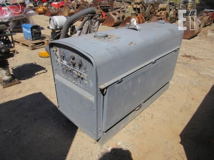 lincoln-electric-sa250-image-1