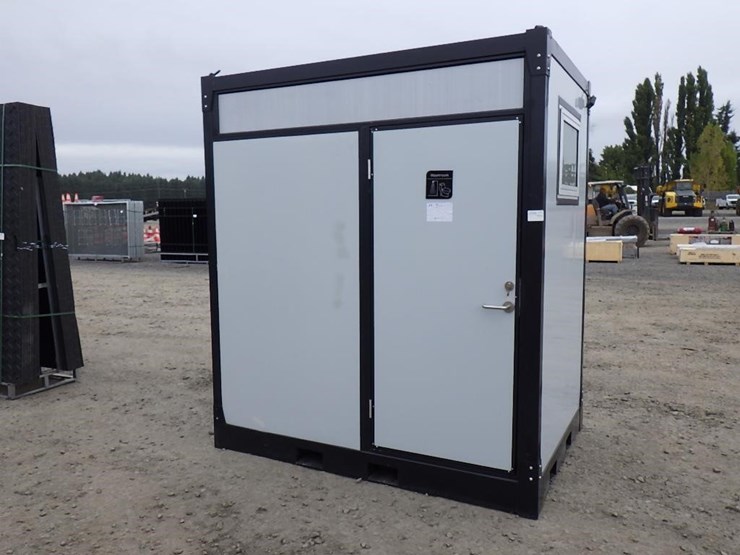 portable-toilet-w/-shower-image-1