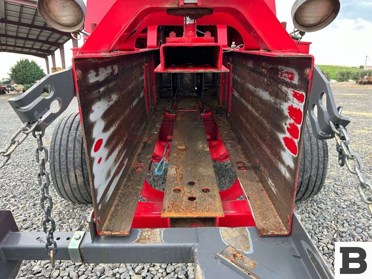 2016-massey-ferguson-1842-image-17