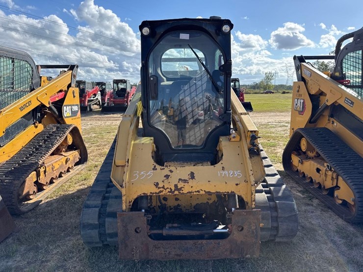2019-caterpillar-299d2-image-2