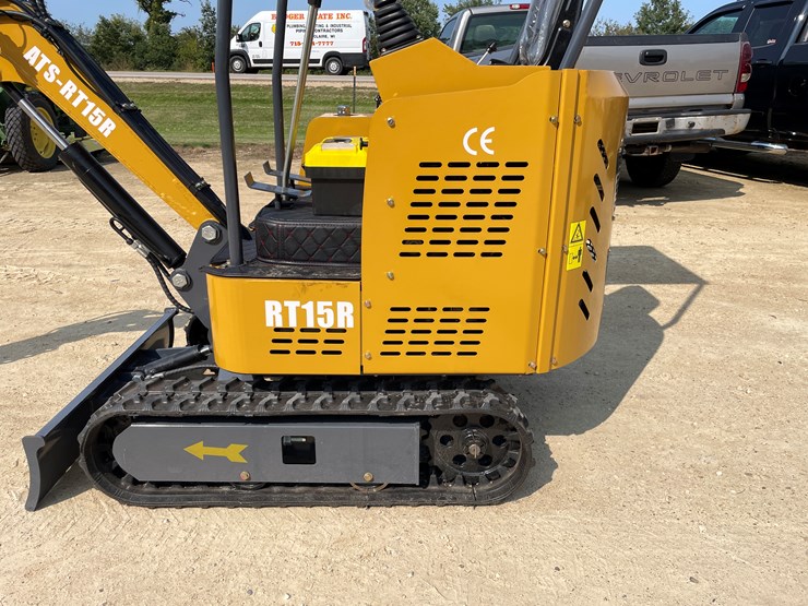 #212-•-new-rt15r-mini-excavator-image-13
