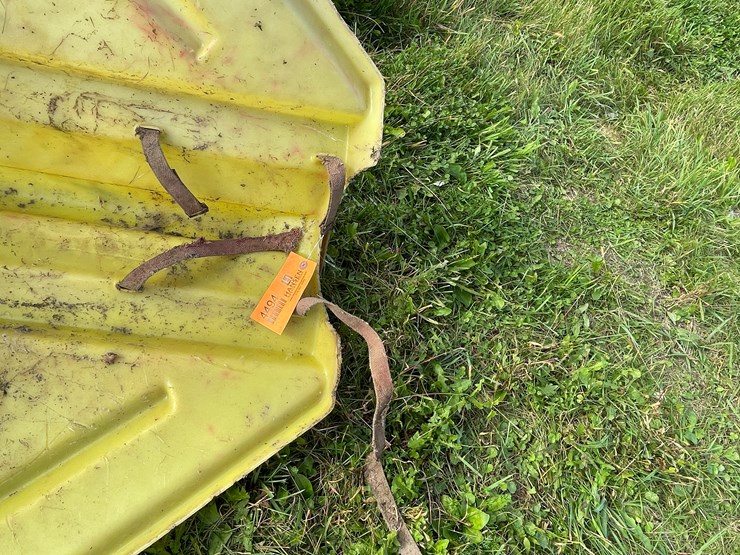 #4494-•-(2)-used-hopper-bins-image-16