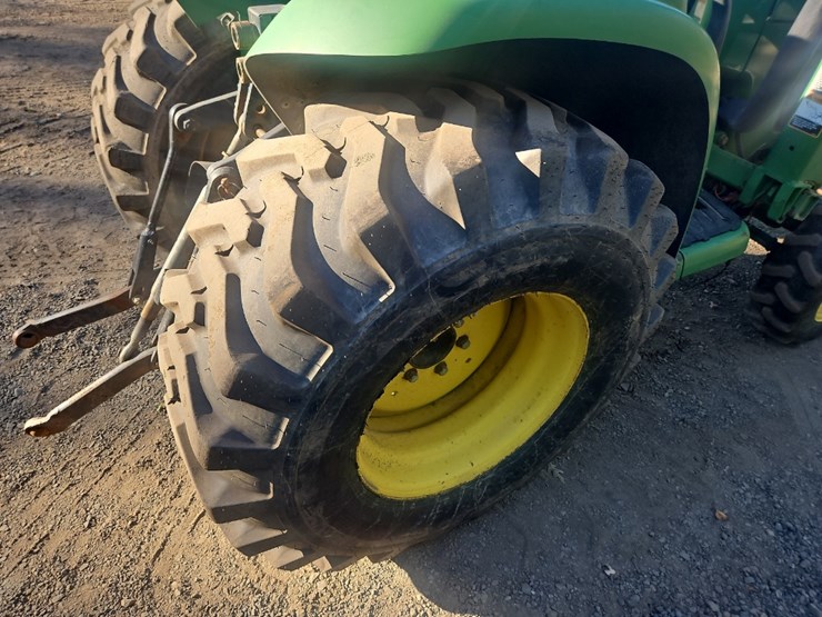 john-deere-4410-image-12