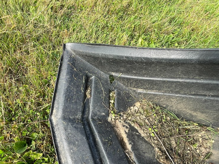 #4493-•-(2)-used-hopper-bins-image-11