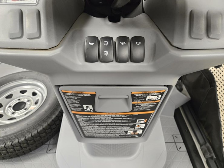 #1787-•-sea-doo-switch-boat-image-26