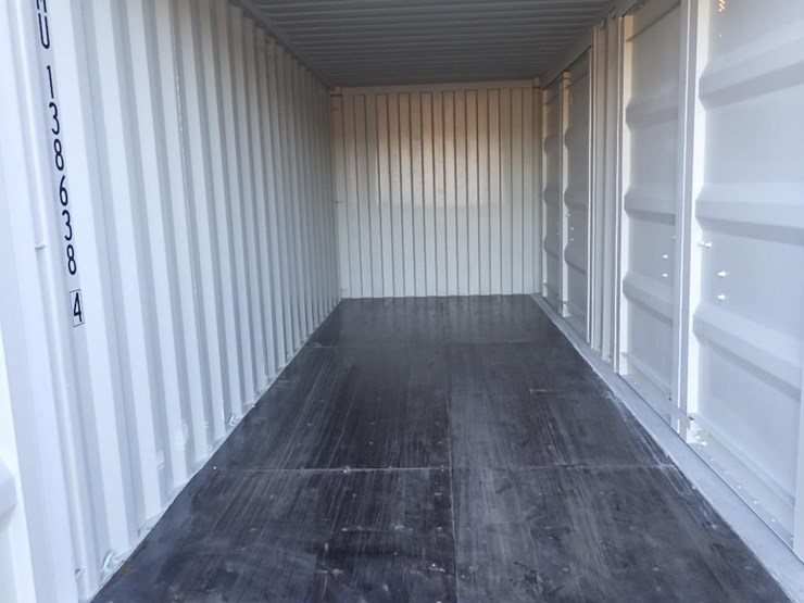 shipping-container-20'l-x-8'6"h-image-9