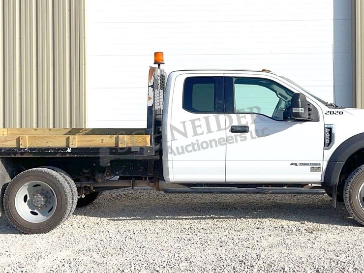 2018-ford-f450-image-3