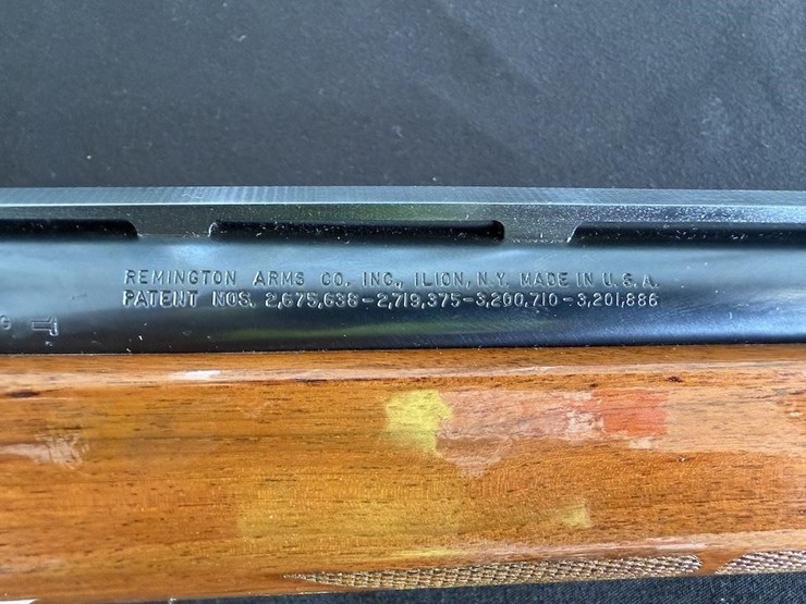 remington-1100-12-gauge-shotgun-image-4